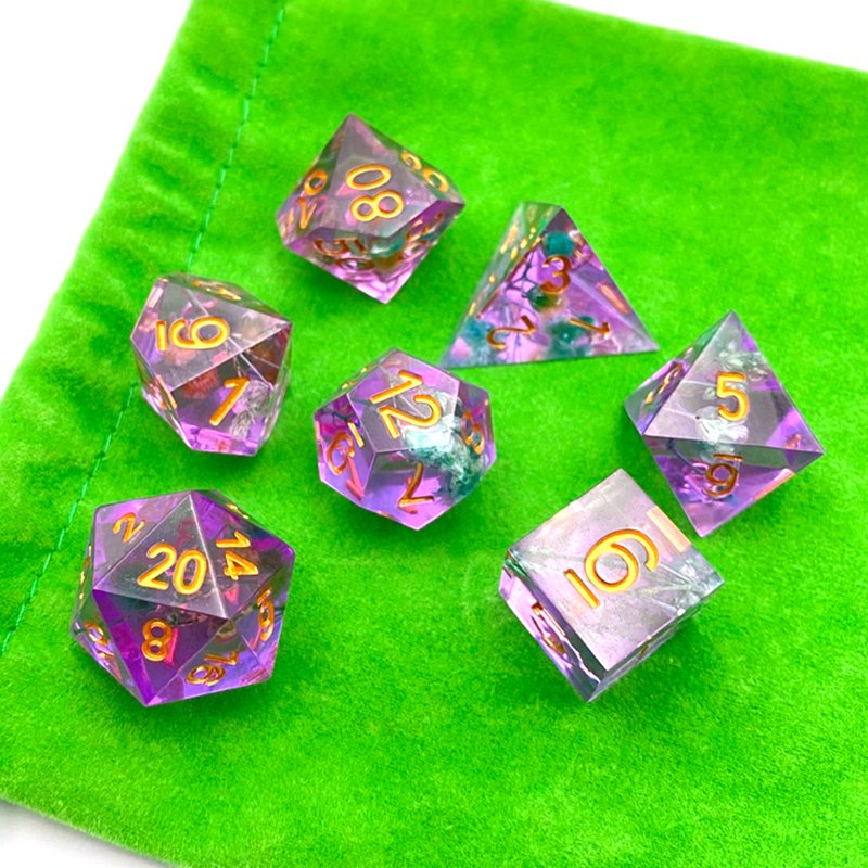Wholesale Custom Four Color Razor Sharp Edge Amber Dice Tower D20 Precision Polyhedral Resin Dice for Board Game