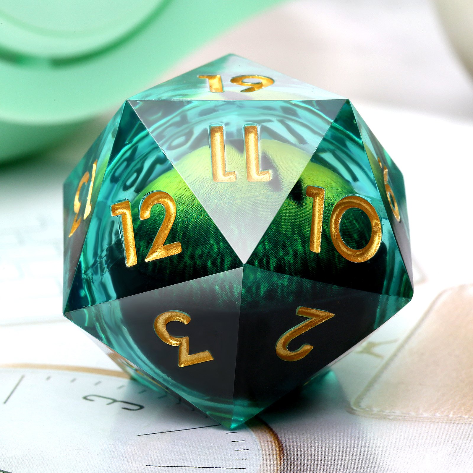 Liquid Core Roll D20 Spindown Dice Large 33mm Single Dragon Eye 20 Sided Dice Set D20 Countdown Dice Resin Purple