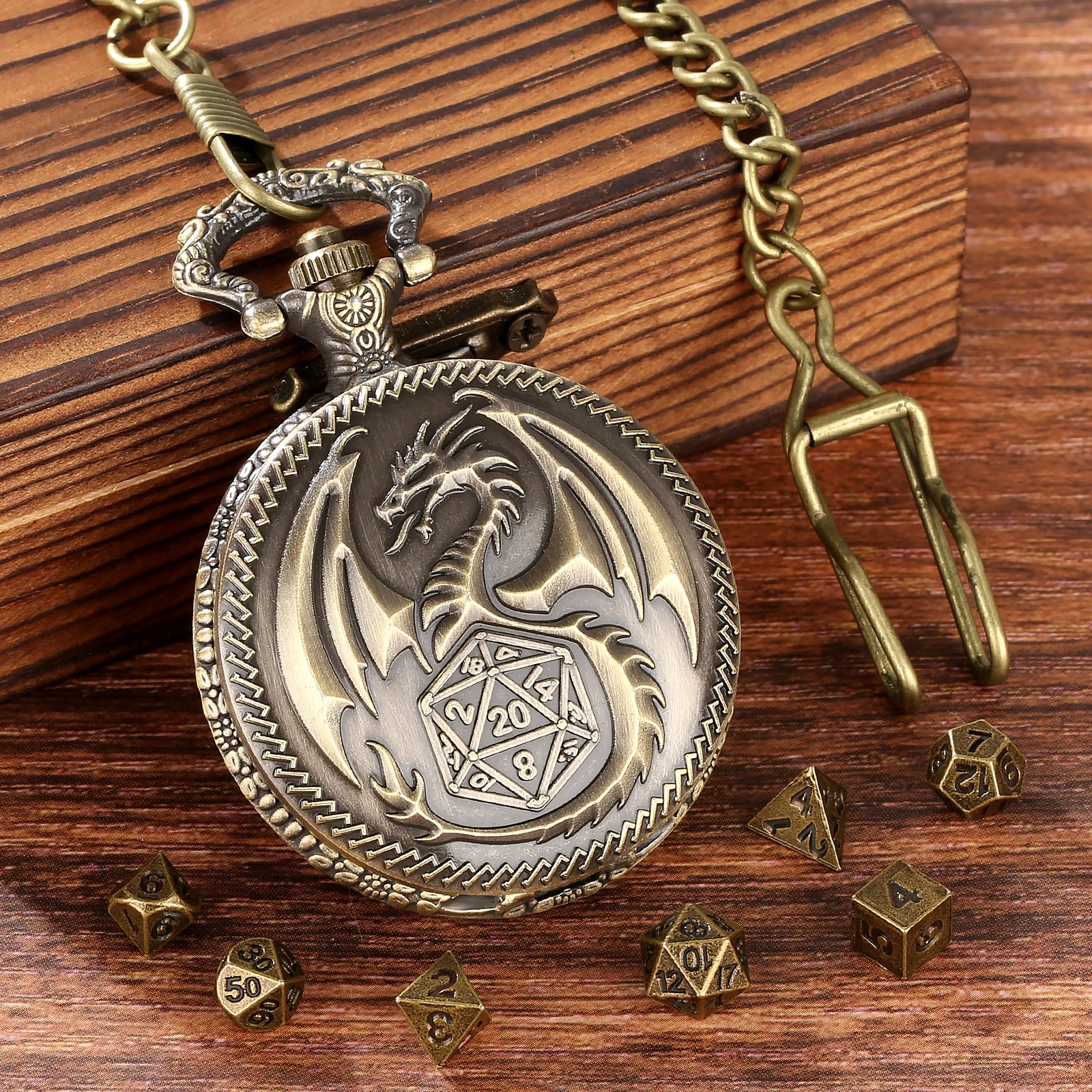 2024 New Arrival DND Accessories Dice Holder Engraved Dragon Pocket Watch Shell with DND Mini Dice Set Polyhedral Table Game