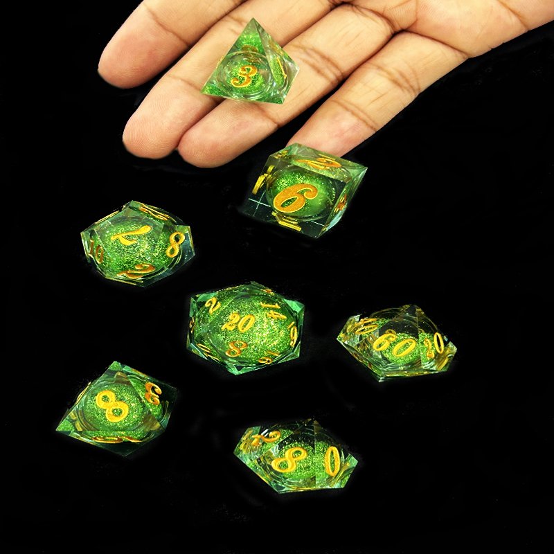Custom Logo Polyhedral Resin Dice Set with Liquid Core for DND RPG Dragon and Dungeon Sharp Edge