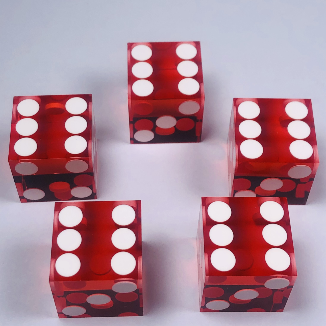 Crap dice 5 Pieces High-grade Acrylic Transparent Dice D6 19mm Dice with Razor Edges- Blue Red Yellow Purple Green