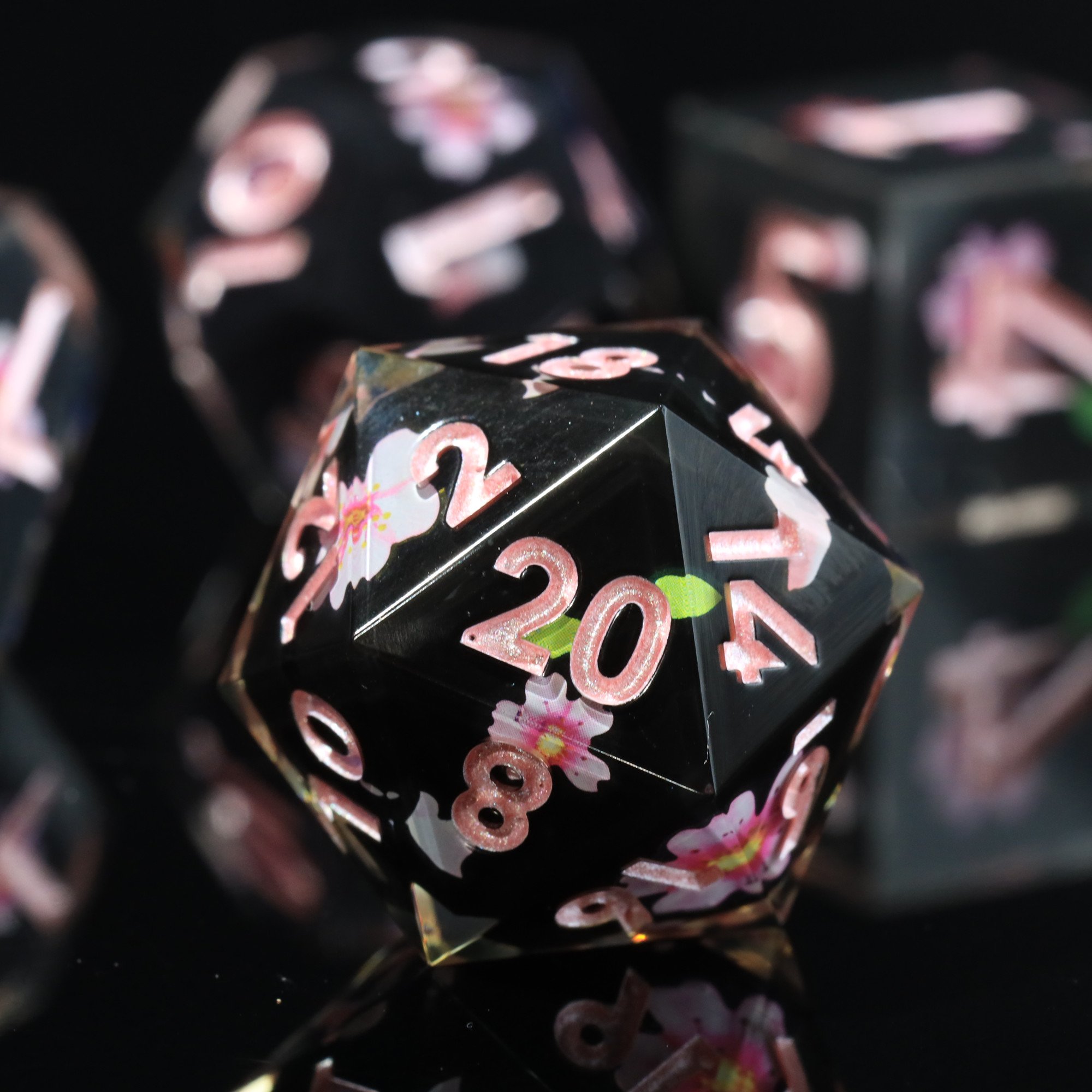 MINI PLANET Handmade Stickers DND Dice Set 7pcs Wholesale Custom Resin Dice For TRPG Board Game Sharp Polyhedral Dice Set DND