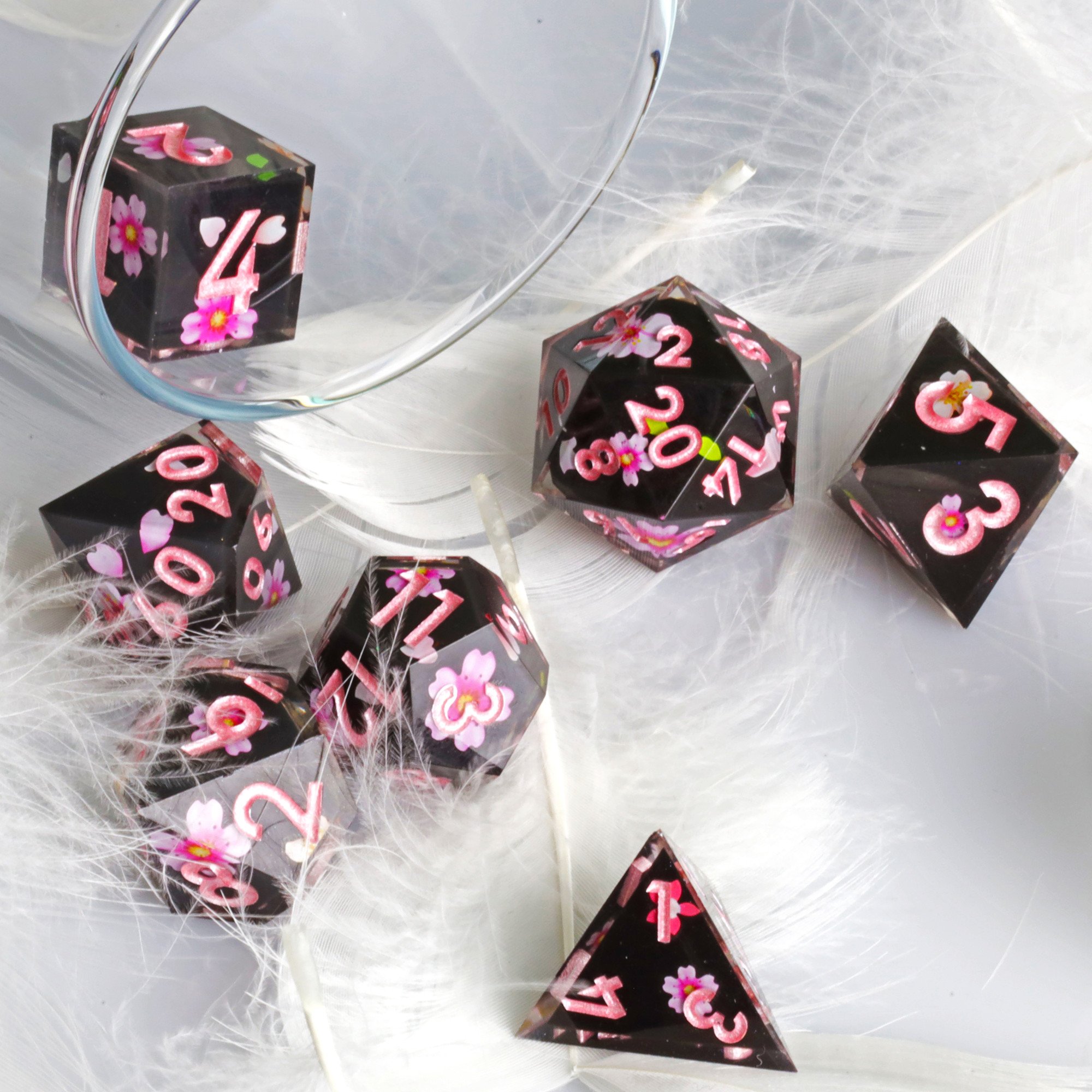 MINI PLANET Handmade Stickers DND Dice Set 7pcs Wholesale Custom Resin Dice For TRPG Board Game Sharp Polyhedral Dice Set DND