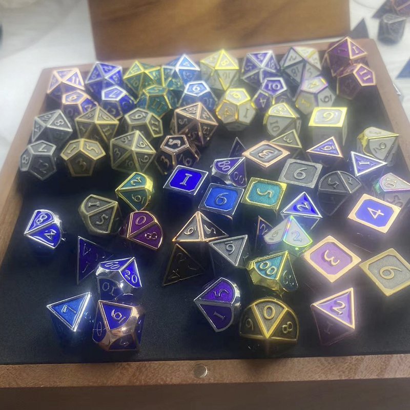 Customizable Logo Polyhedral Metal RPG Dice Set for Dungeons & Dragons Wholesale Board Game Accessory