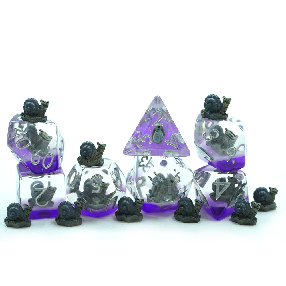 Resin Polyhedral Rpg Dungeons And Dragons Custom Logo 20 Dragon Font Soft Edge Snail Dice Set