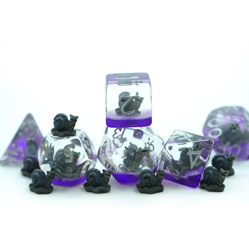 Resin Polyhedral Rpg Dungeons And Dragons Custom Logo 20 Dragon Font Soft Edge Snail Dice Set
