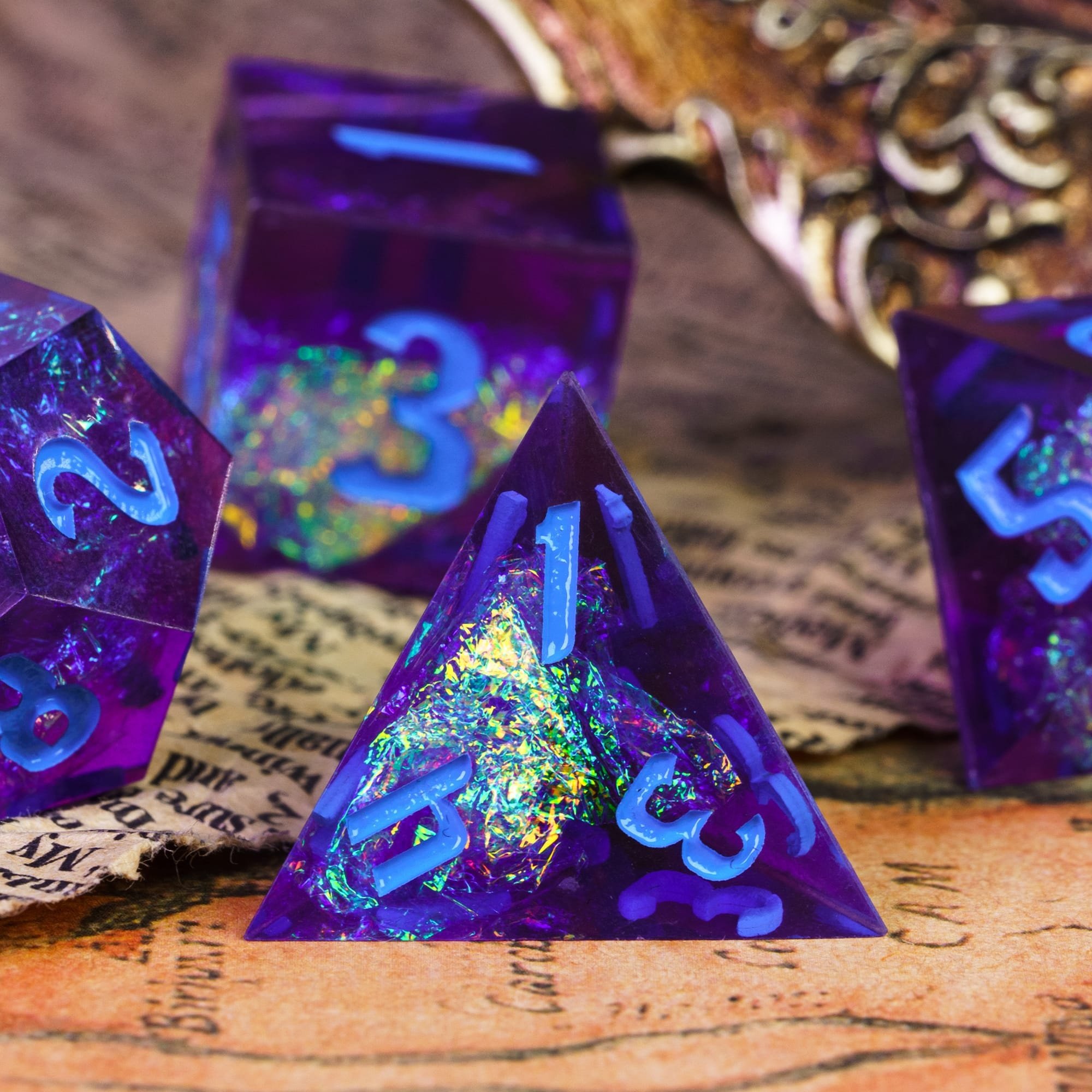 Udixi Custom logo Flash Sharp Dice role-playing game Resin Dice Dungeons and Dragons DND RPG board game Dice Set