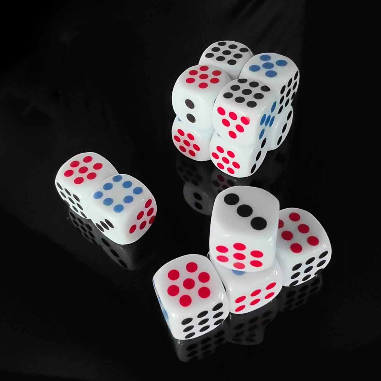 Solid Colors 6 Sided Games Set 20Mm Round Corner Metal Dice Outdoor Sports Hd Dice Camera 20Mm Casino Adult Dice Games