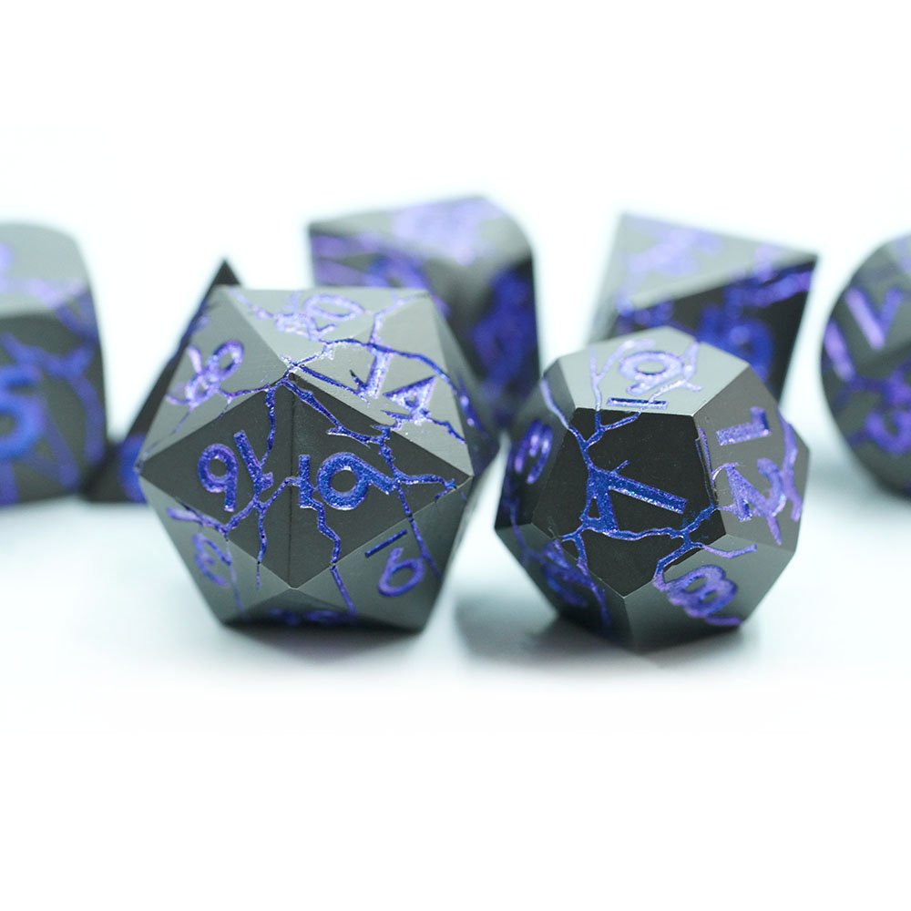 Best Selling Promotional crack Series Dnd Blue Metal 7pcs Dice Set For Games