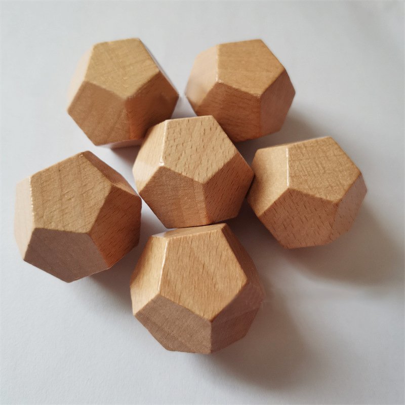 Manufacturers Custom 12-Sided 20mm Cube Size Wooden Dice Game Toy Polyhedral Wooden Dice Toy Decision Food Movie Logo pattern