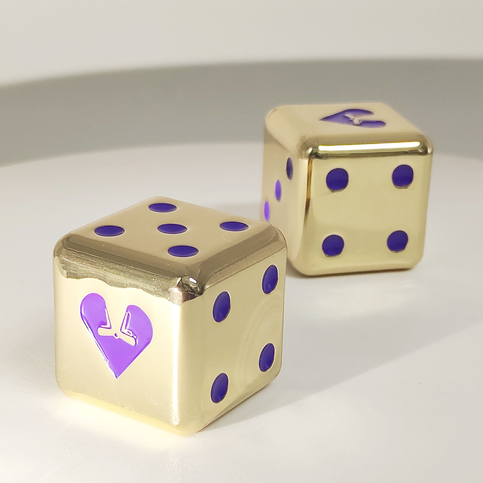 2024 New Product Wholesale Manufacturing Metal Custom D6 Engraved Logo Dice Custom 6 Sided Dice Set For Promotional Gifts