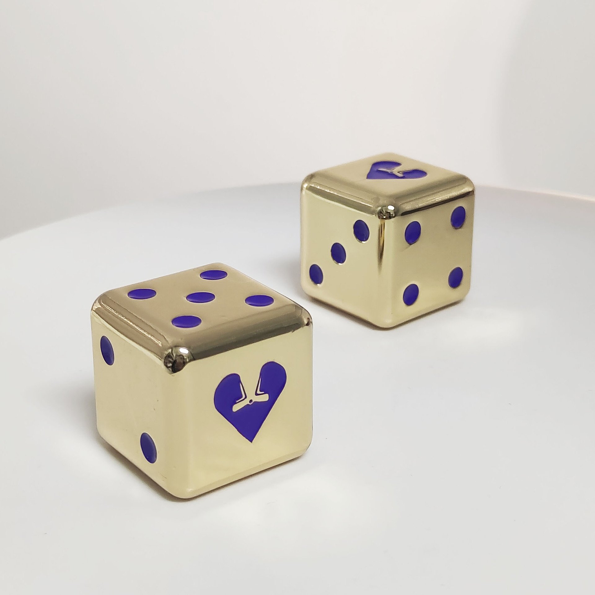 2024 New Product Wholesale Manufacturing Metal Custom D6 Engraved Logo Dice Custom 6 Sided Dice Set For Promotional Gifts