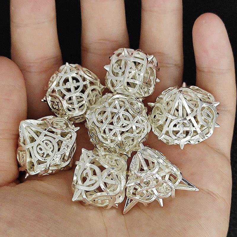 Golden Thorn flora DND Metal dice Set polyhedral Large RPG case thorn flower dice d&d Starter Set Tray Tower Role Playing dice