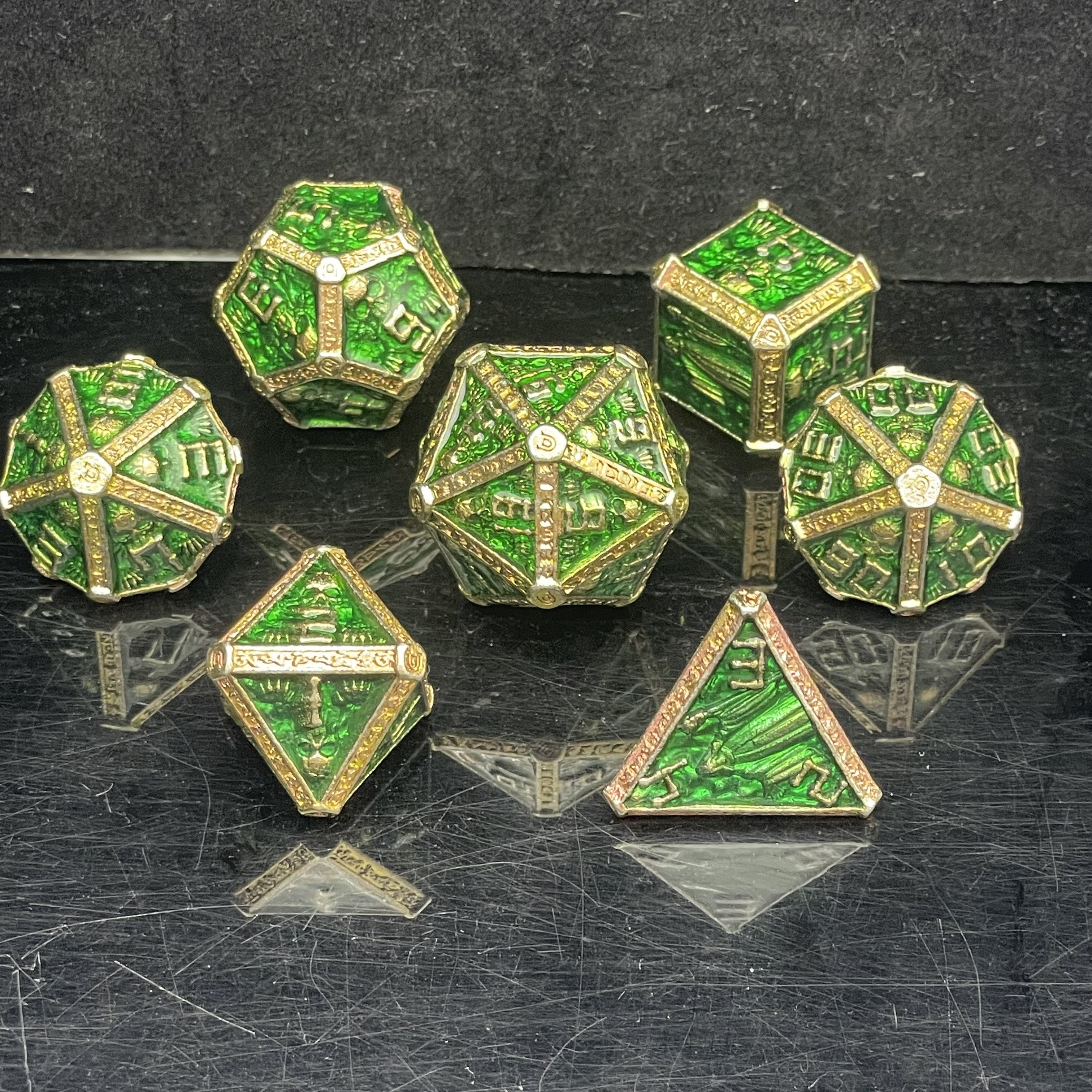 Hot Sale Polyhedral Color Solid Metal Dice Set Tabletop Board Game RPG Accessories DND Metal Dice Set