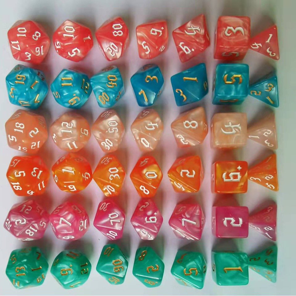 New Design Font Multicolour Dice 7Pcs/Set Color Polyhedral Role Playing Dragons Board Game Multiple Dice with Bags