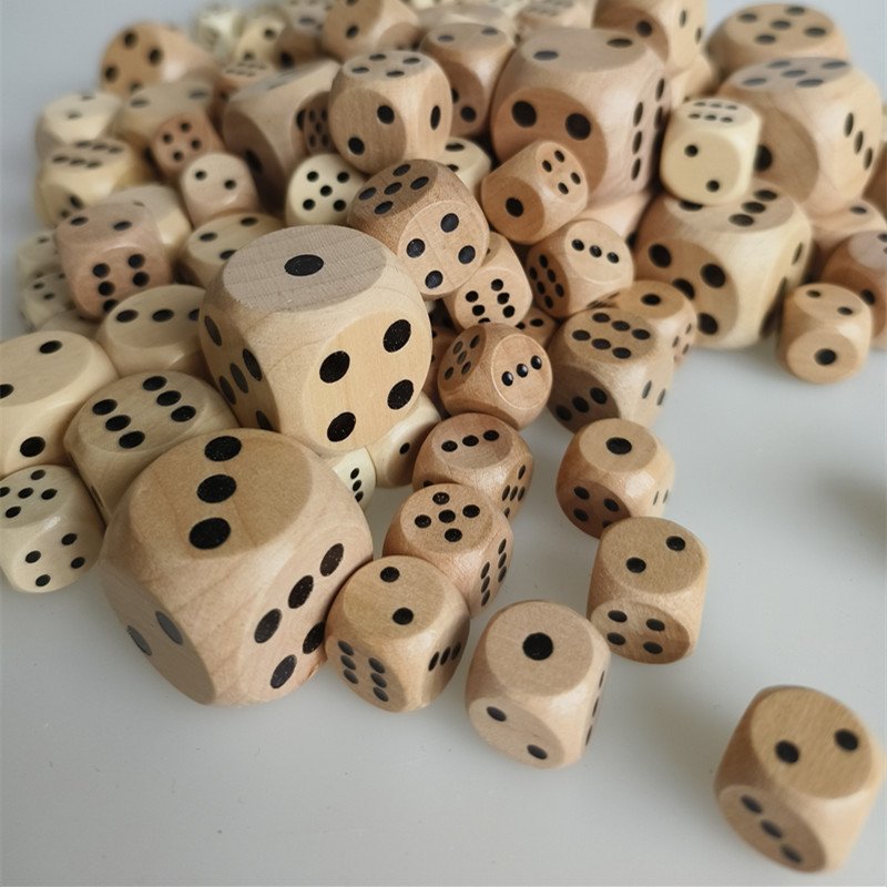 Wooden Dice Wholesale Custom