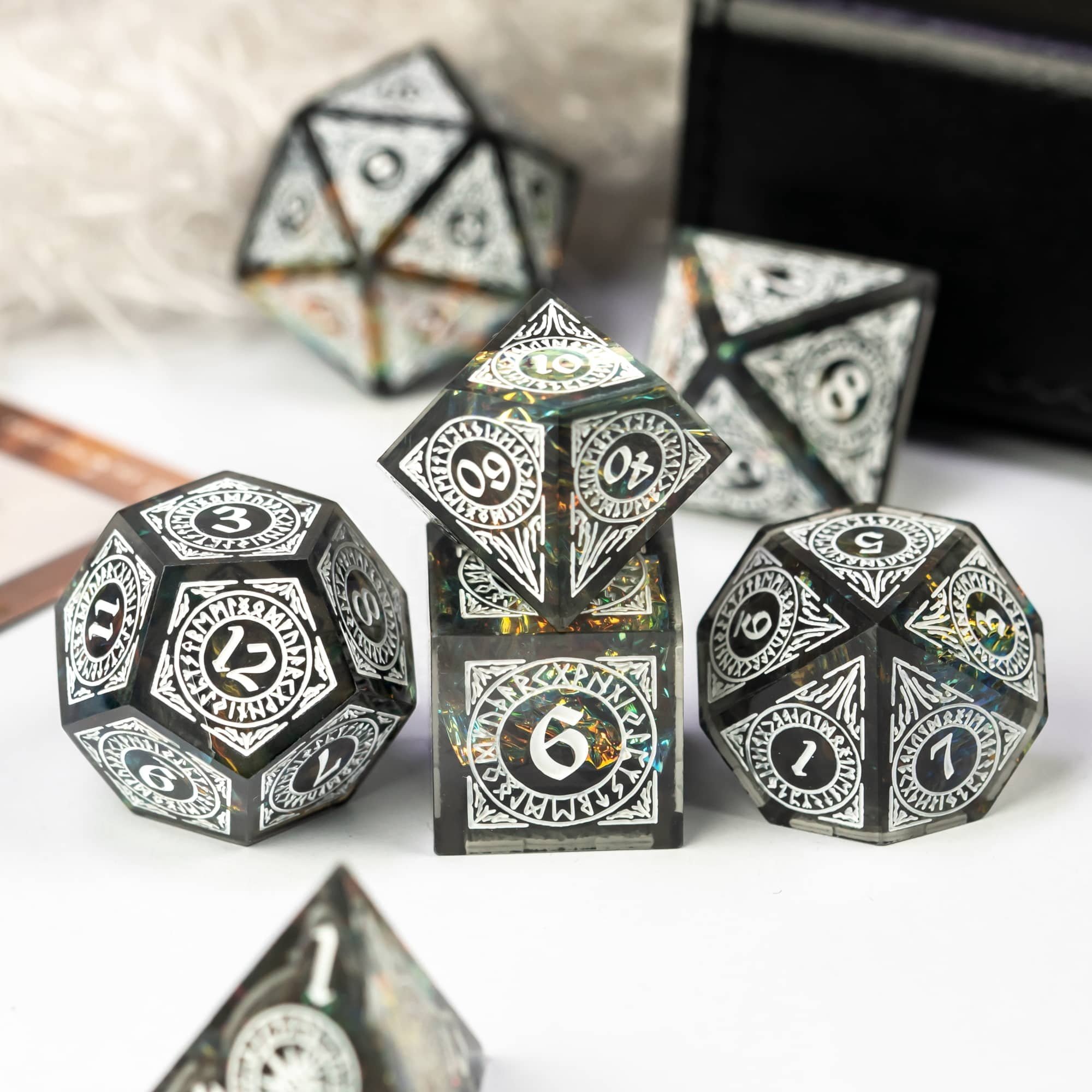 Udixi Polyhedral custom logo engraved colored dungeons and dragons pattern resin sharp edge sides dice cube