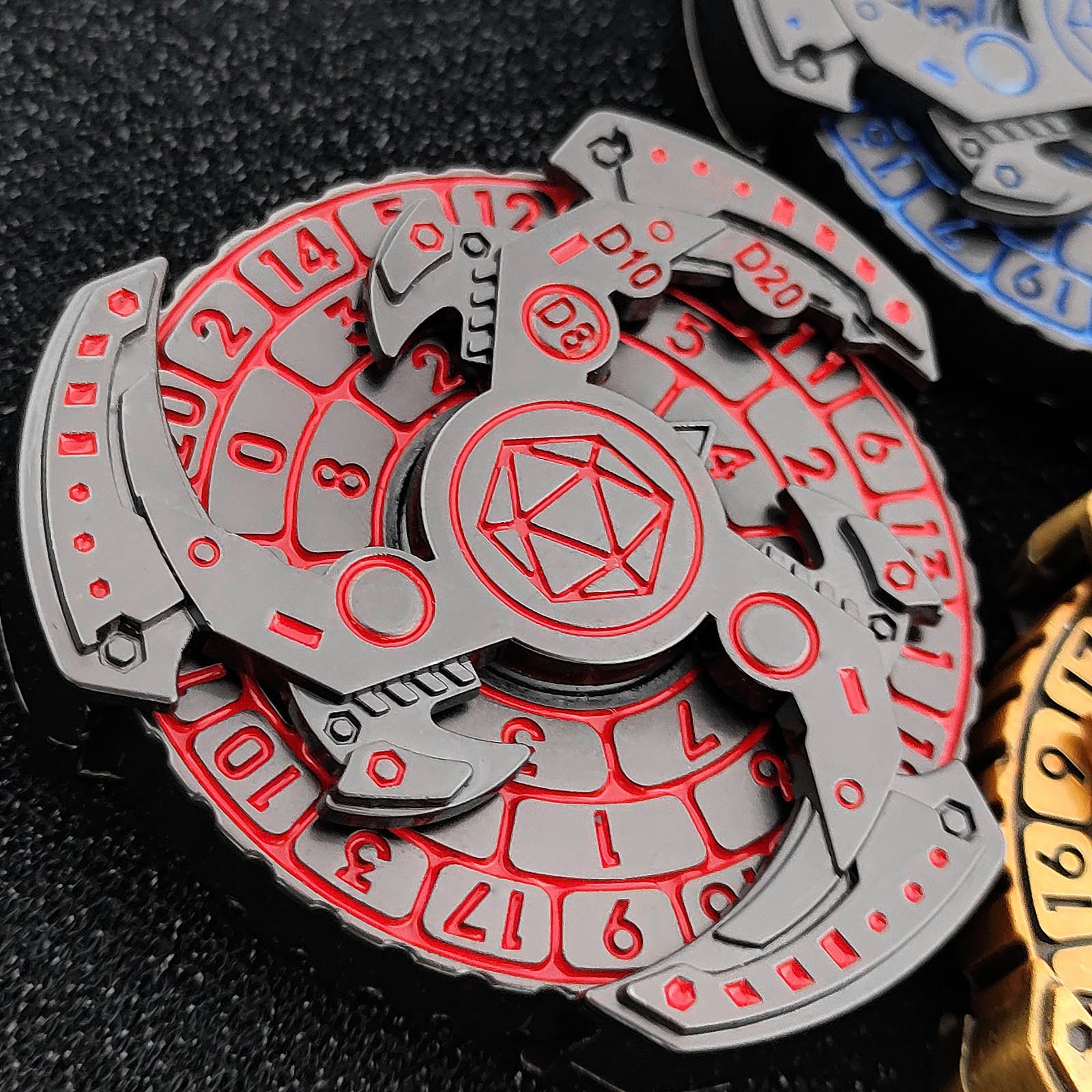 Mechanical Spinner Stress Relief Toys Fingertip Rotating Metal Dice for Warhammer 40K