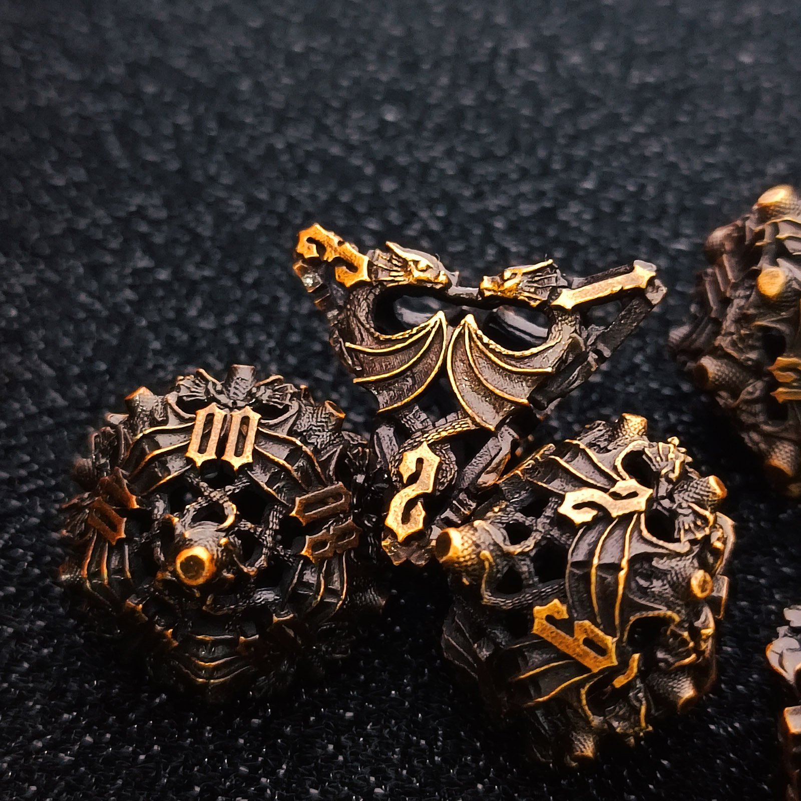 Polyhedral Double Dragon Skeleton Gold Custom Dice Tabletop Games Instructional Dice Accessories Skeleton Dice Sets