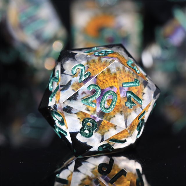 Mini Planet Dragon and Dungeon Custom dnd dice Wholesale Resin Polyhedral 7pcs sharp Edges Dice RPG board role-playing game Dice