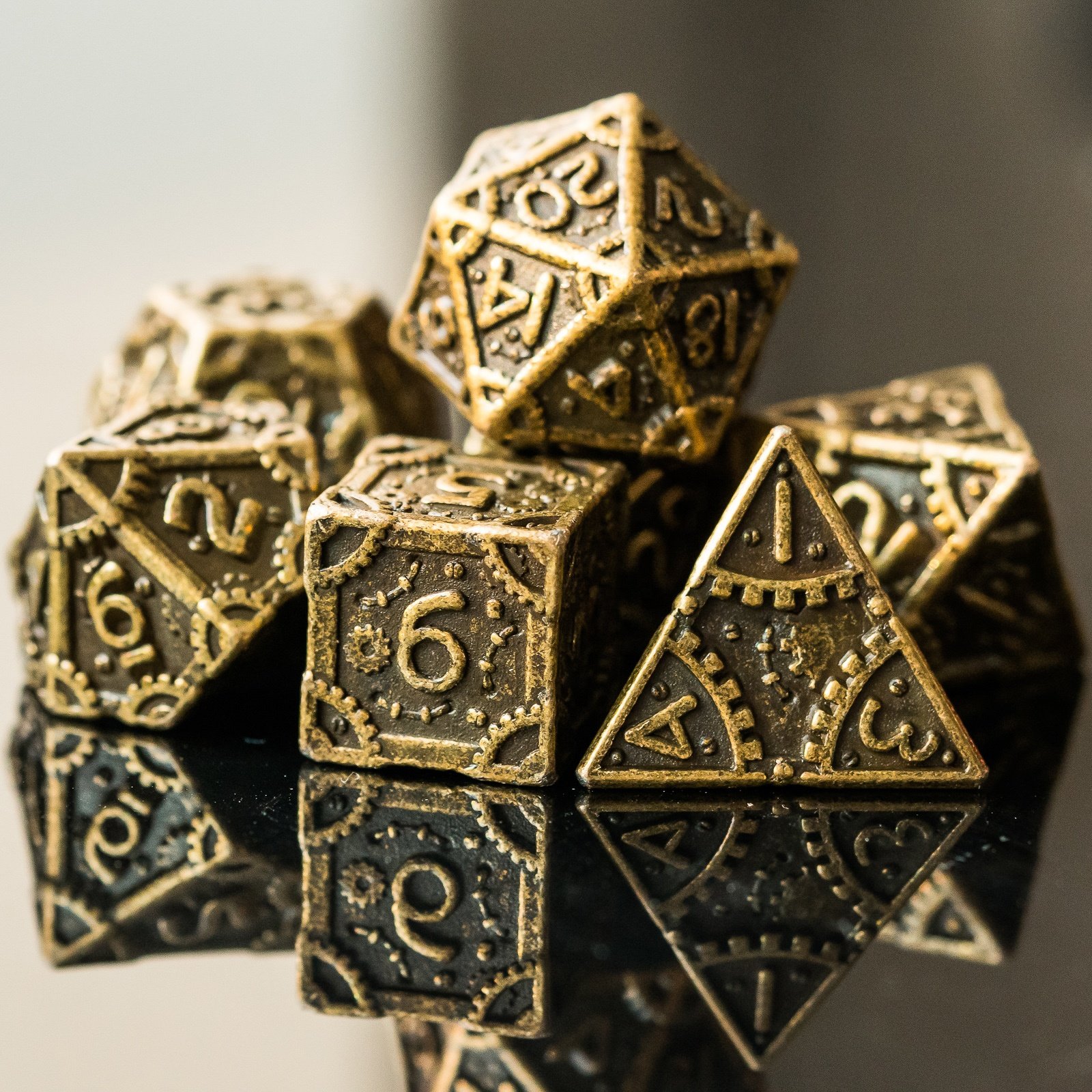 Udixi Metal Polyhedral RPG Dungeons and Dragons custom logo Dice Set Barrel Plating