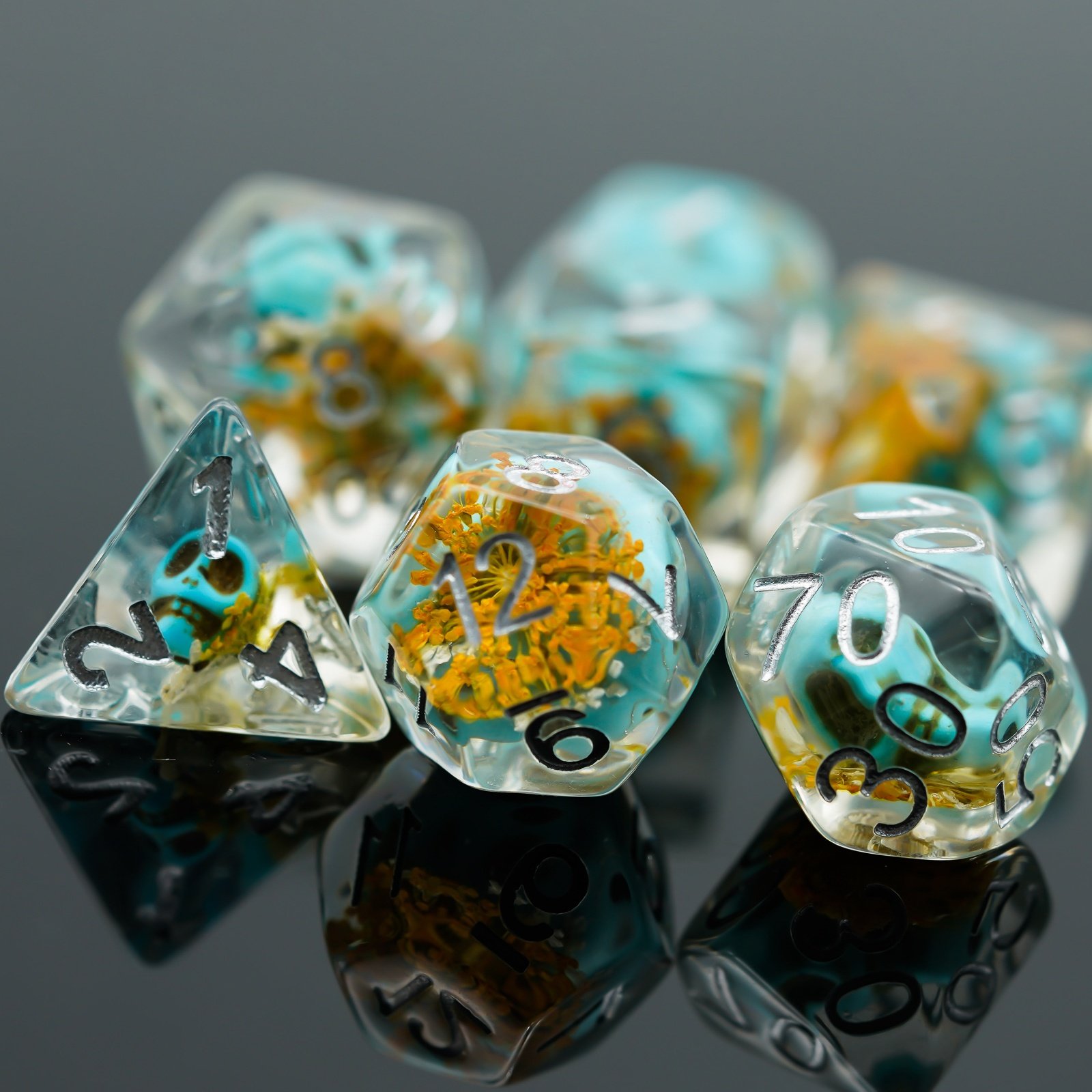 Udixi Polyhedral Resin RPG Dungeons and Dragons Plastic Dice with Skull&Flower