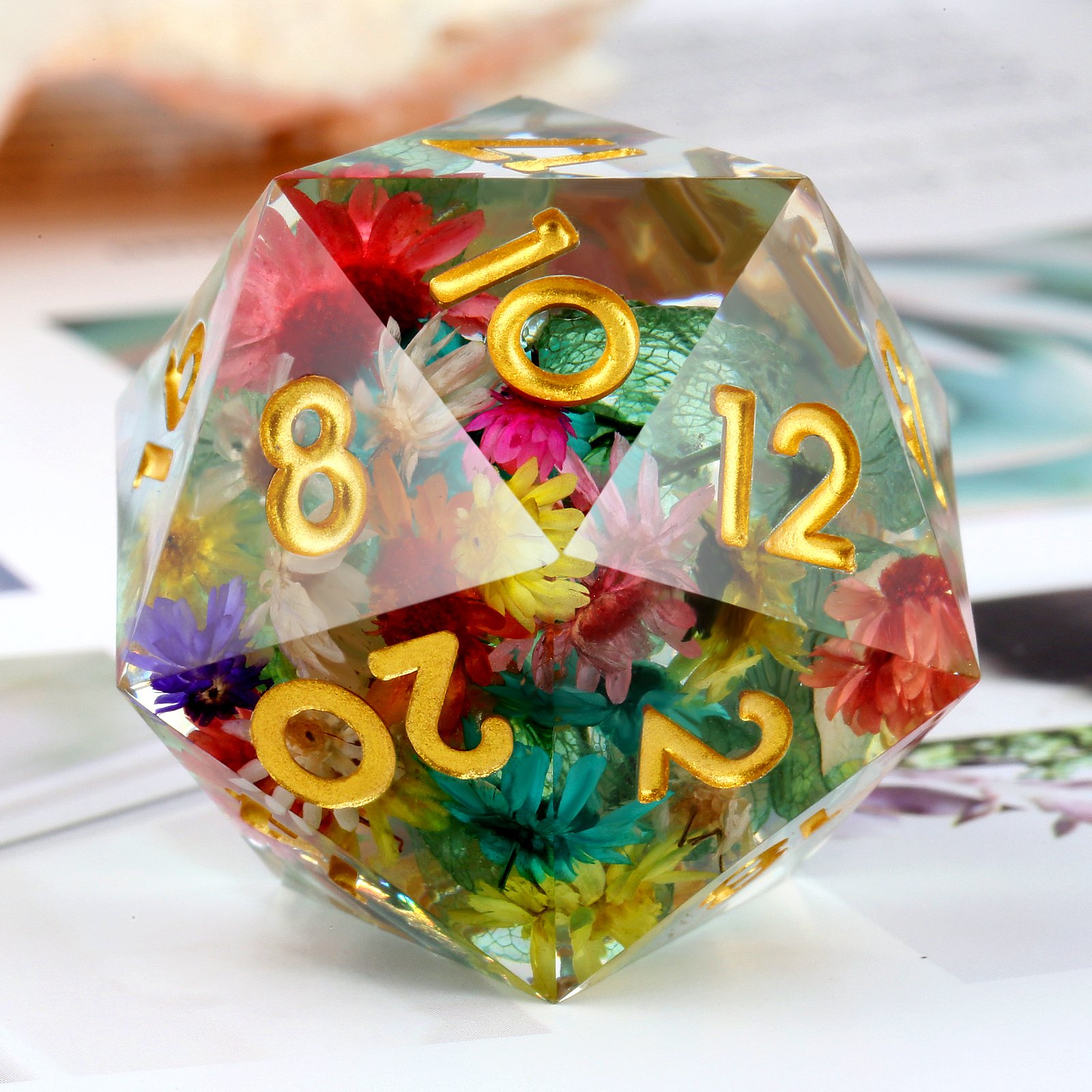 33mm Large Floating eyeball D20 Dice Set Dragon Eye Dice D20 Sharp Edge Liquid 20 Sided Bulk Dice Resin for RPG Games