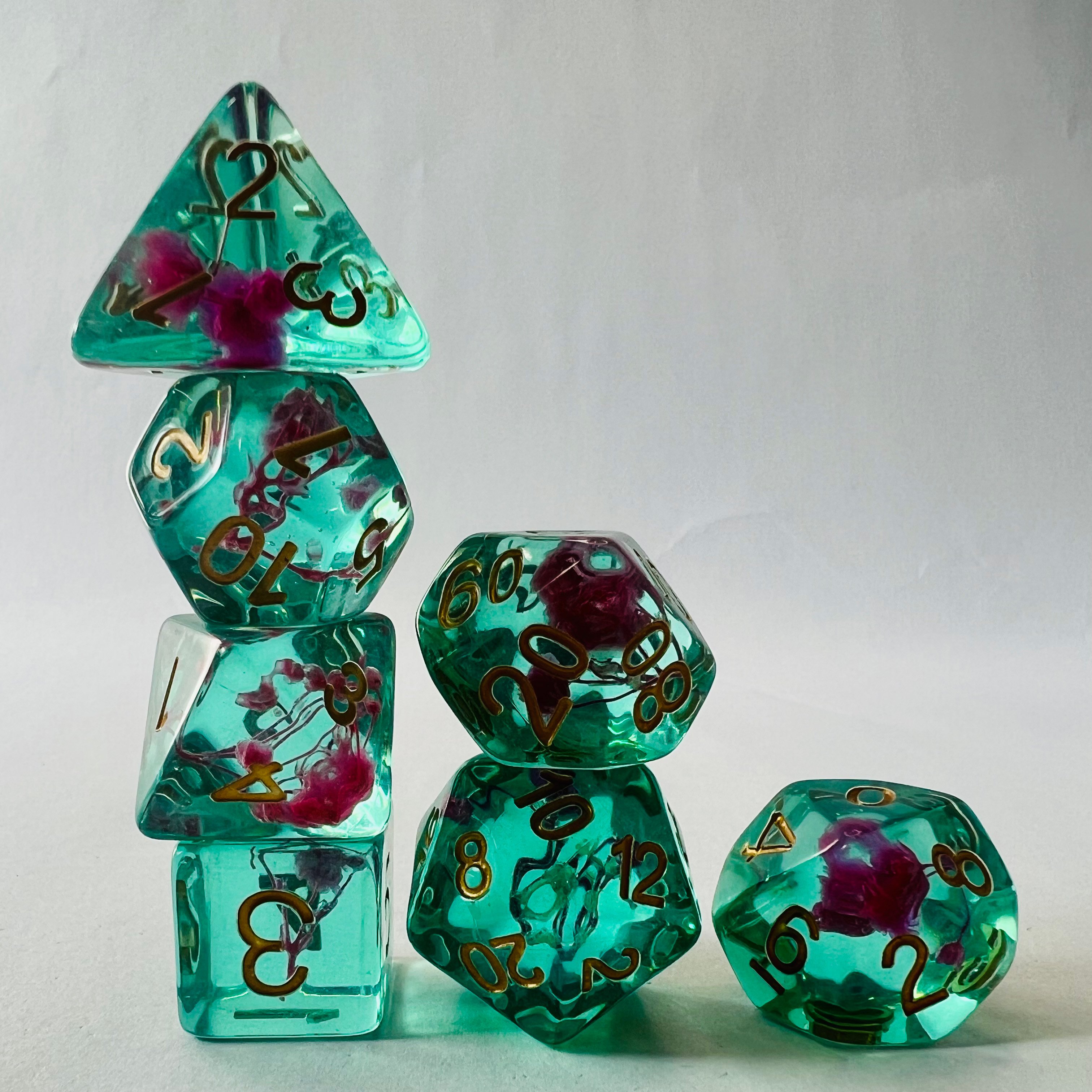 Handmade Custom Numbered Translucent Resin RPG D&D Polyhedron Flower Dice Set For Dungeons And Dragons Board Game