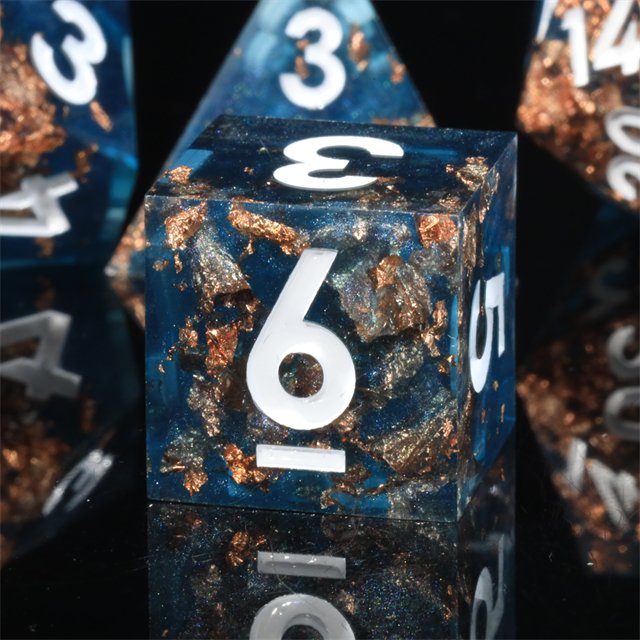 Mini Planet Dragon and Dungeon Dice Resin Polyhedral DND 7pcs Set Sharp Edges Dice RPG board role-playing games Dice