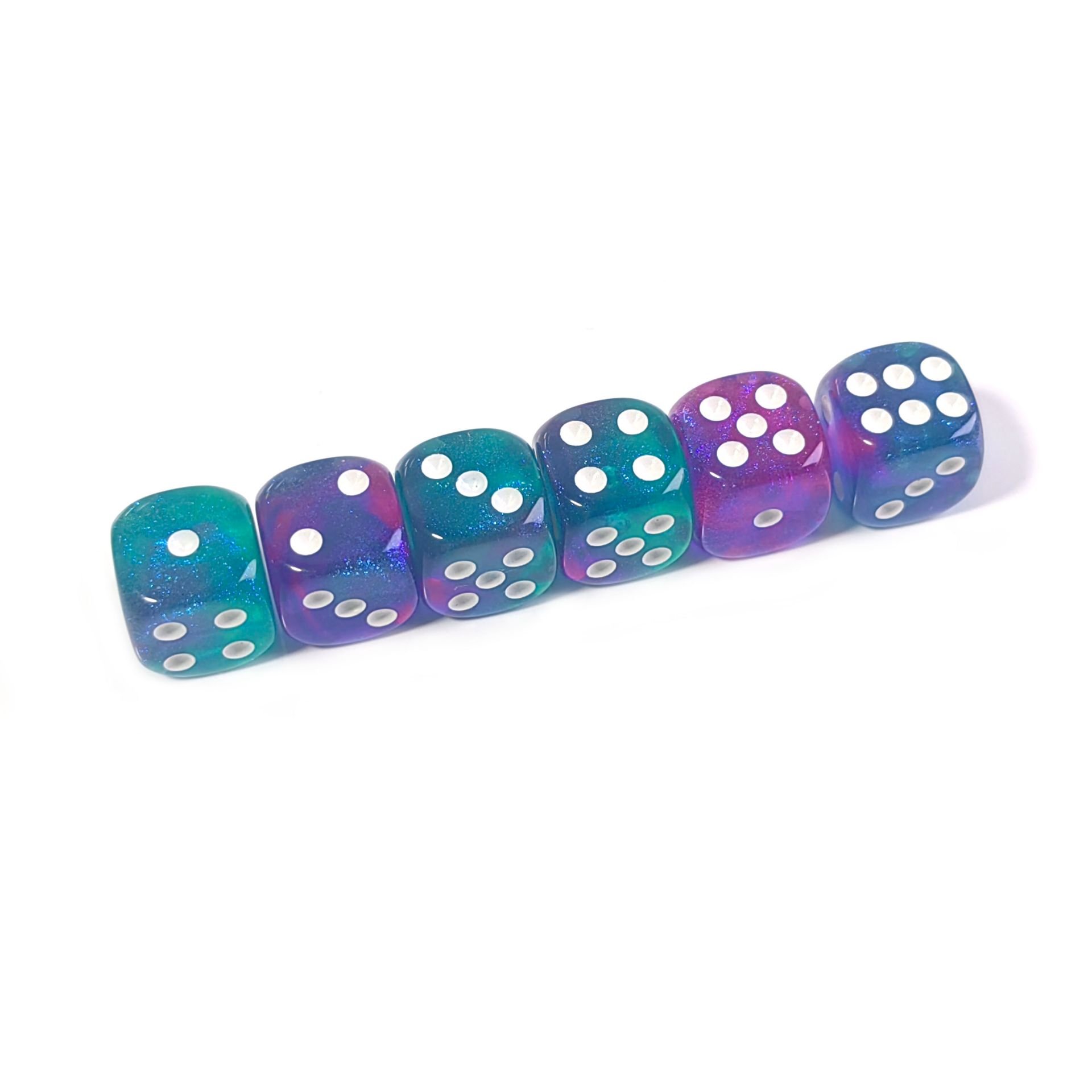 Hot Selling custom small 12 mm Colorful Crystal Glitter bulk dice Table Games