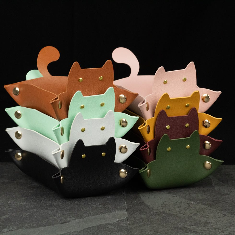 Cute Cat Dice Tray Leather Cat Shape Valet Catchall Tray Dungeons Dragons RPG Games Storage Jewelry Key Desk Organizers Trays