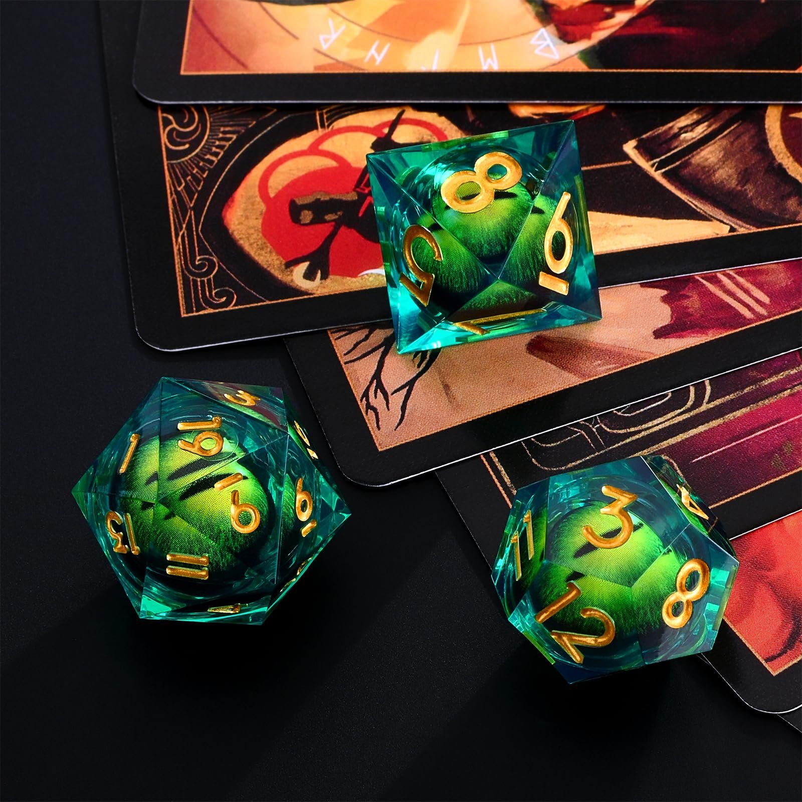 New Liquid Core Dice Set DND RPG Dragon and Dungeon Role-playing Game Dice Custom D&D Resin Sharp Mobile Dragon Eye Dice
