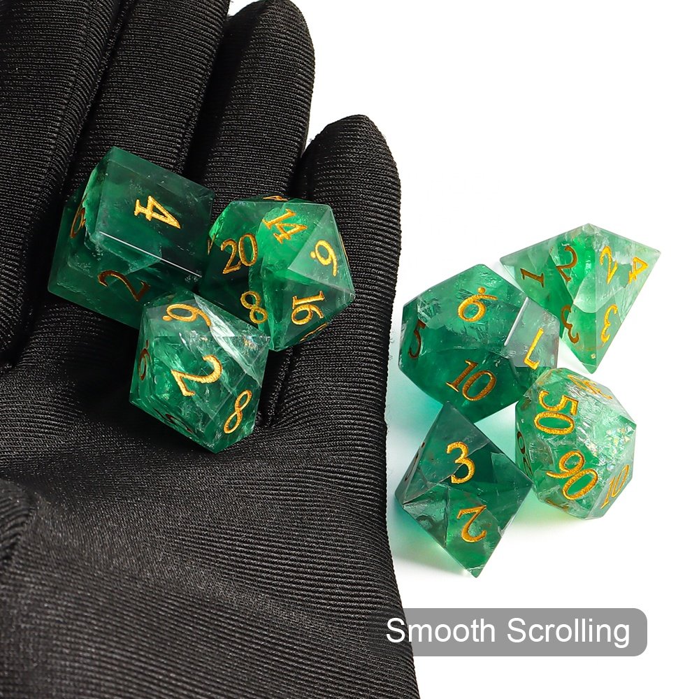 Wholesale Game Dice DND Gem Dice Natural Green Fluorite Stone Dice For Dungeons and Dragons RPG