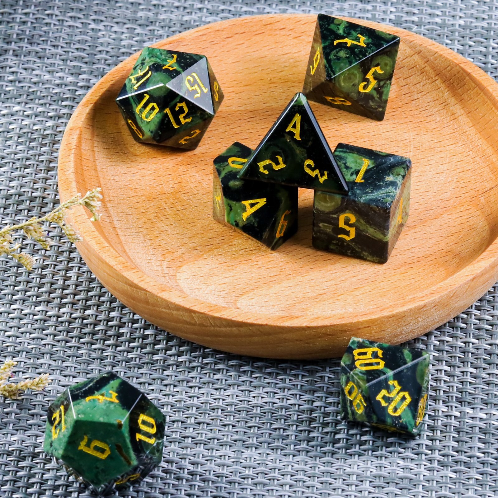 Factory Wholesale Hot Sale High Quality Bird Stone Dice Set For Dungeons And Dragons RPG