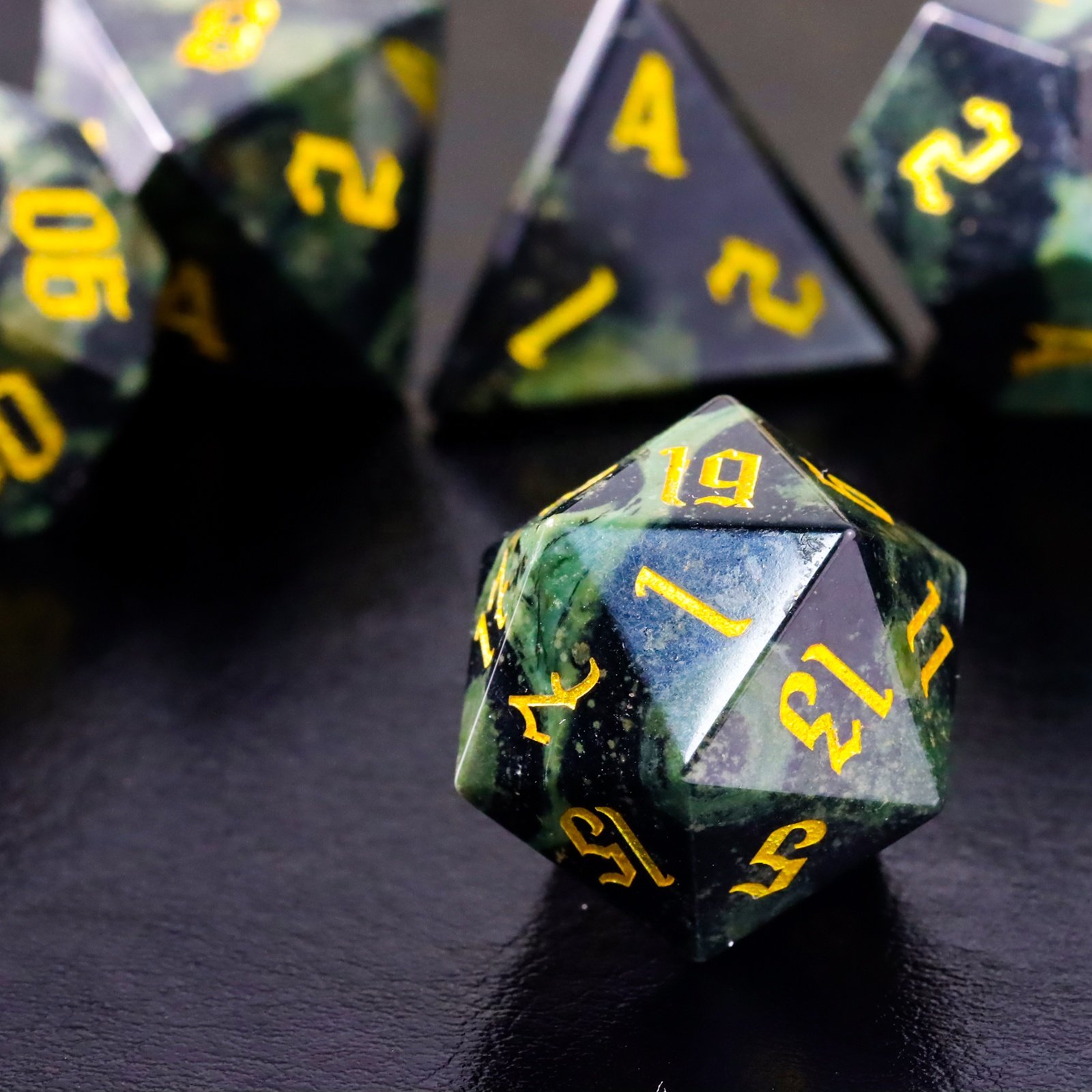 Factory Wholesale Hot Sale High Quality Bird Stone Dice Set For Dungeons And Dragons RPG
