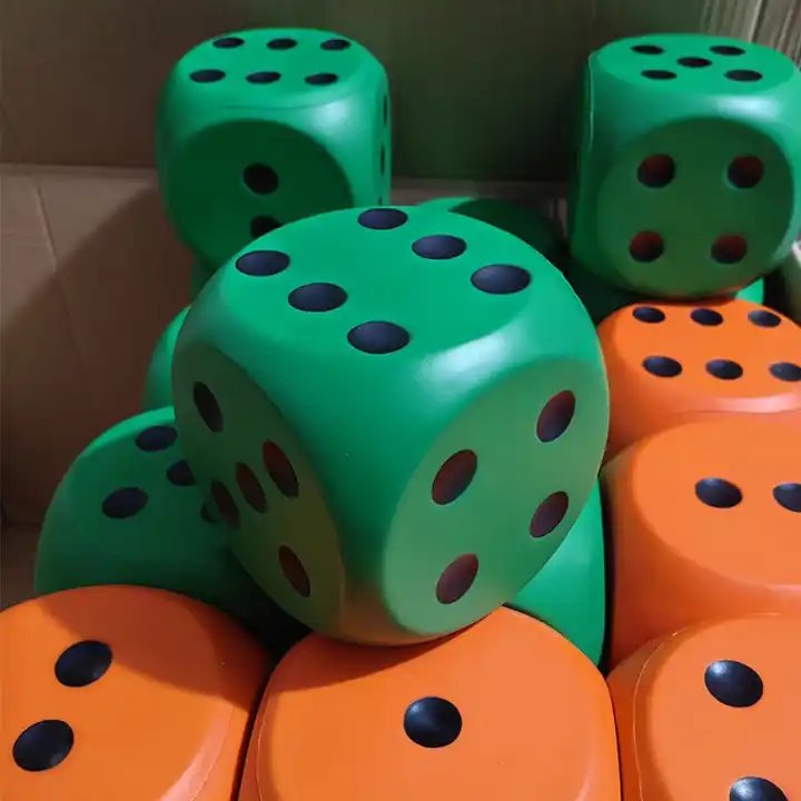 Hot Sale 15CM Jumbo Dice Stress Ball, Kawaii Foam Dice Toys for Kids PU dice, outdoor sports dice