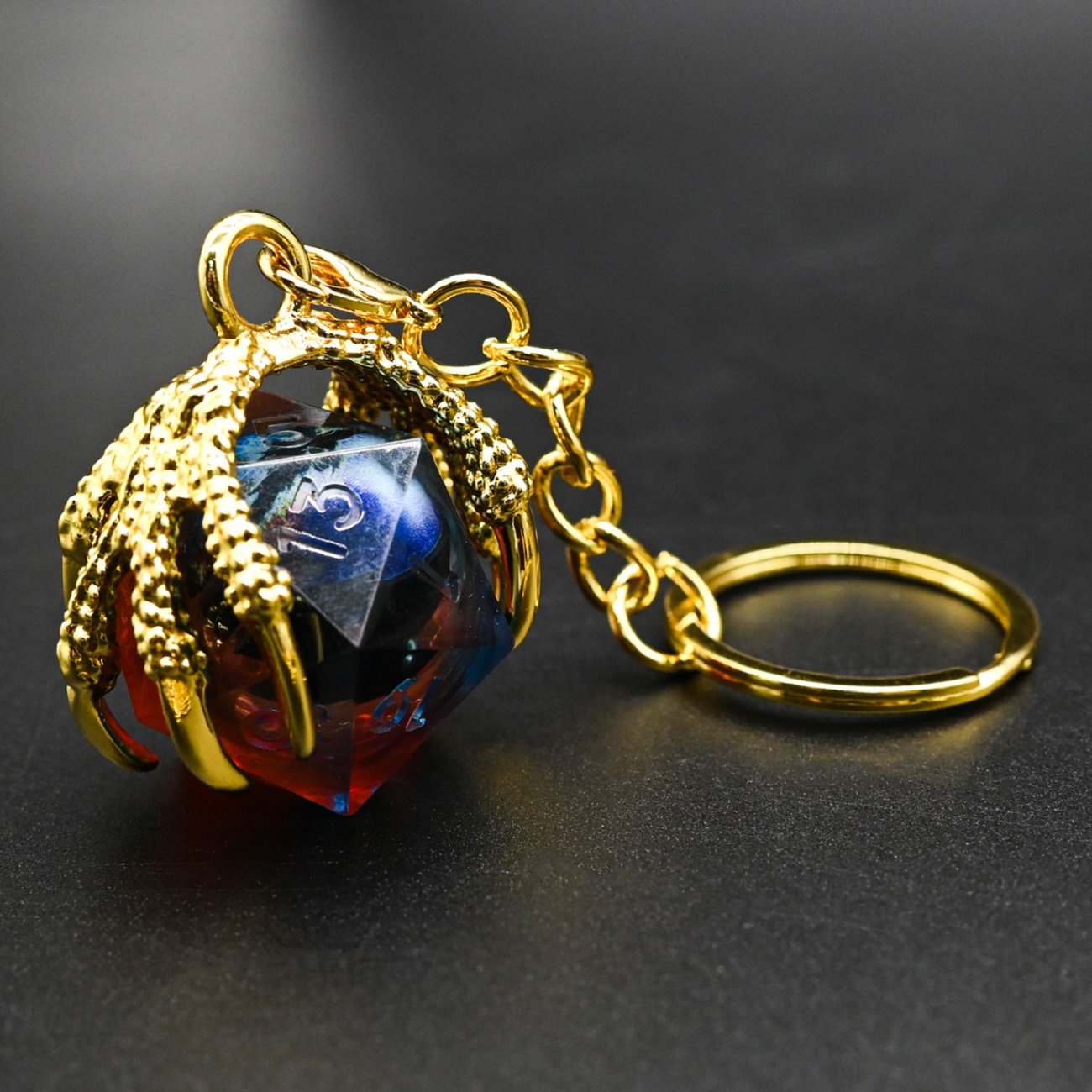 LM Great Gift Freely Painted Dragon Eye Gold Custom Dice Keychain Random Color Dragon Claw Dice Accessories for DIY