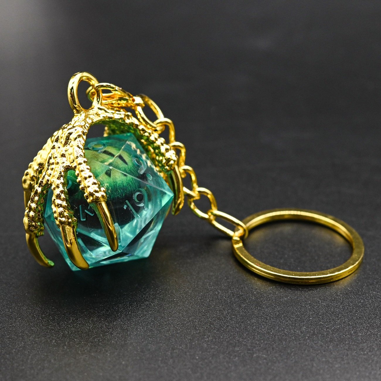 LM Great Gift Freely Painted Dragon Eye Gold Custom Dice Keychain Random Color Dragon Claw Dice Accessories for DIY