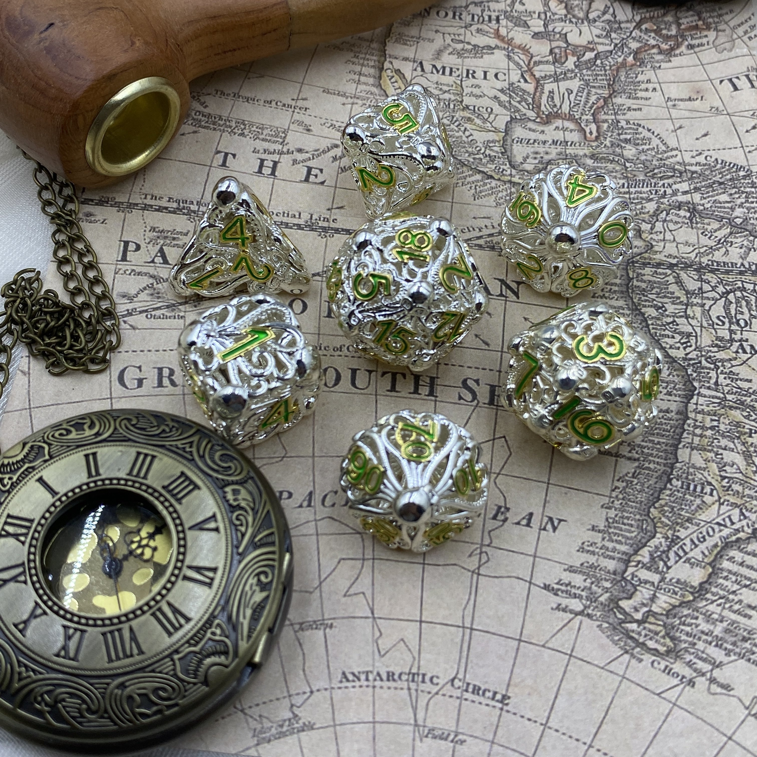 custom metal dragons and dungeons dice metal dnd dice hollow metal dungeon and dragon dice
