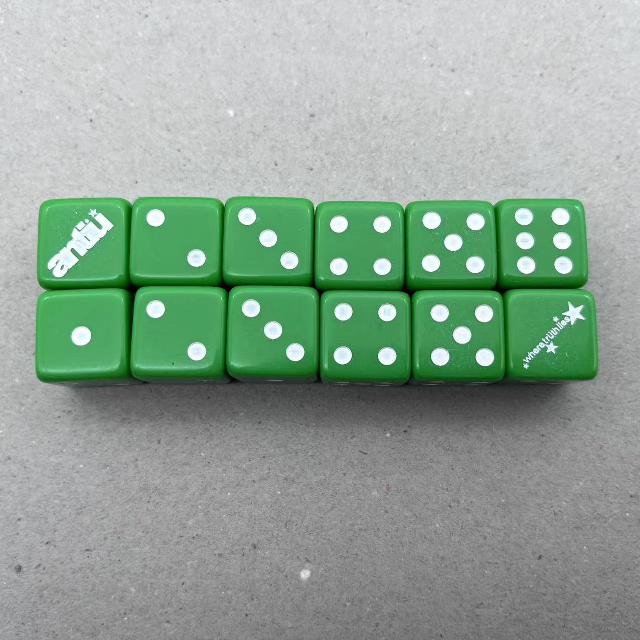 custom board game dice and transparent custom dice for game