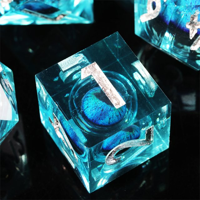 Mini Planet Handmade Resin Polyhedral Blue Dragon Eye Dice Set Liquid Core DND Board Game RPG Sharp Edge with Core