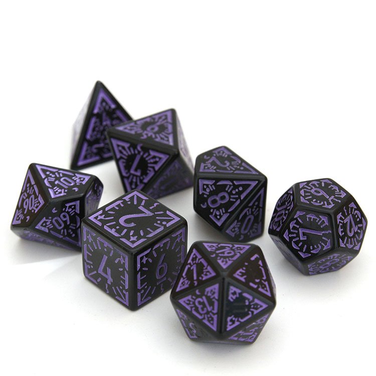 Purple 7PCS plastic dice set for dungeons and dragons game