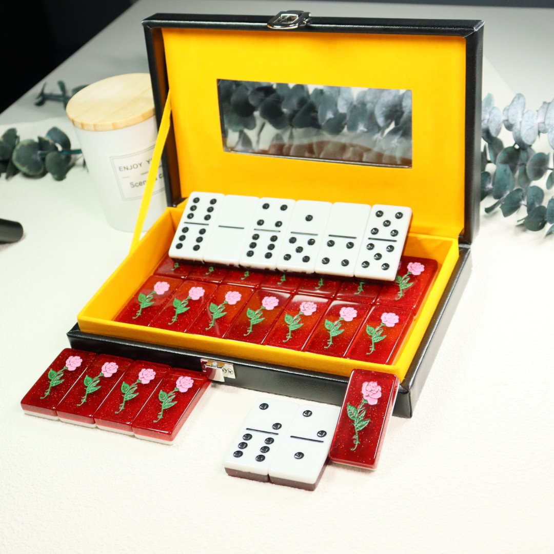 Manufacturers Directly Supply Customization Logo Red 28 Pcs Luxury Domino Game Set Double Six Dominoes Dominoes Set