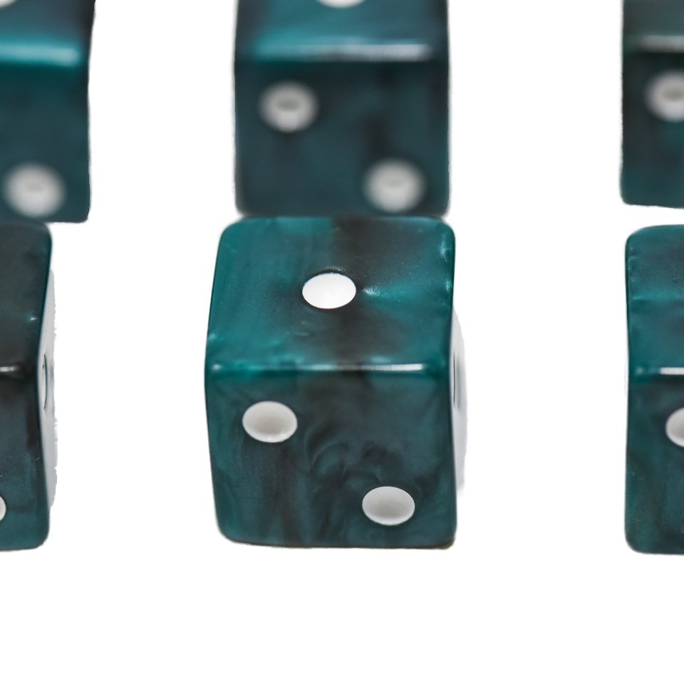 Customized 16mm D6 Dice Multi-Color Resin For TTRPG Dungeons And Dragons RPG Board Games