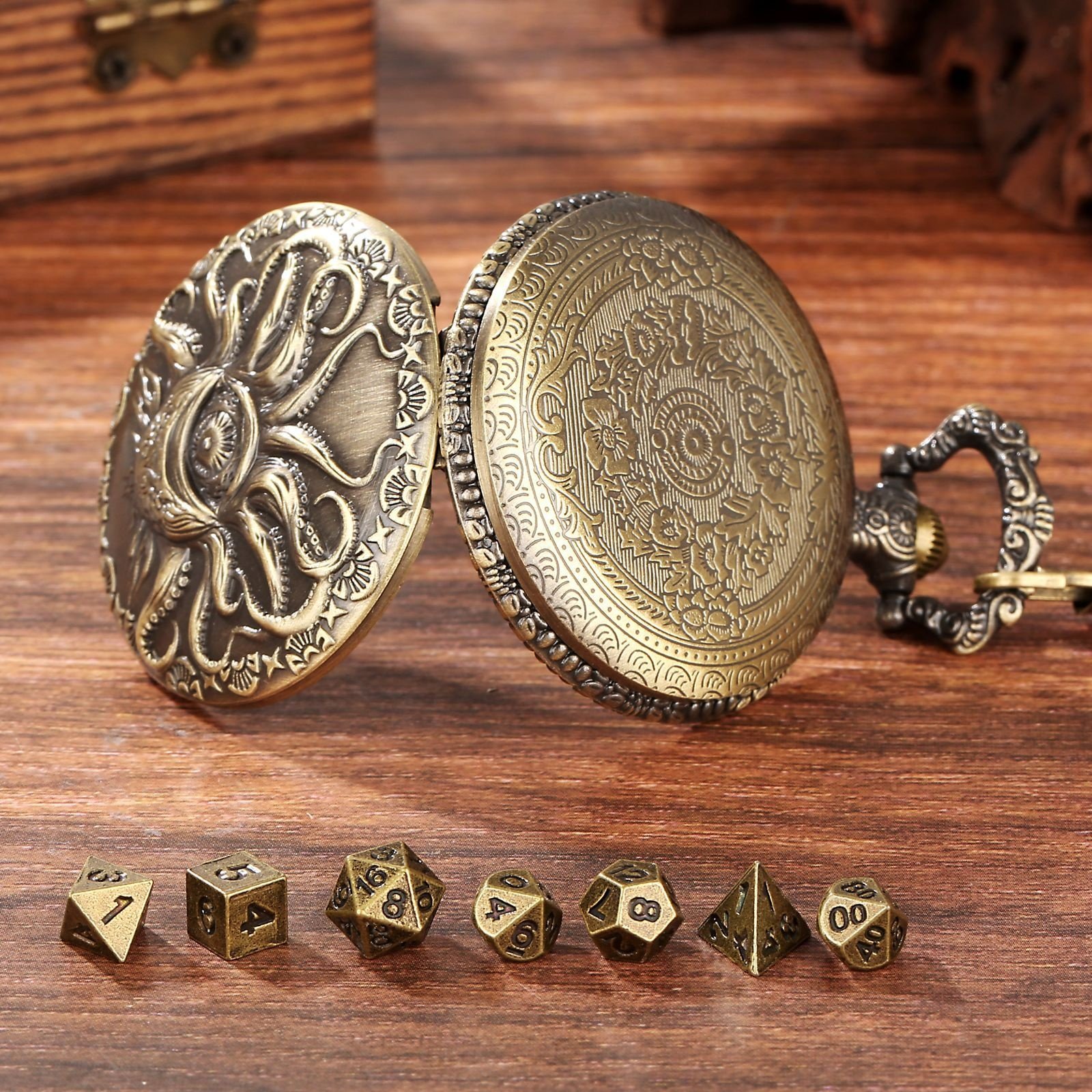 Fierce One-eyed Cthulhu Vintage Pocket Watch Shell Hollow DND Metal Dice Box for DND Game Lover