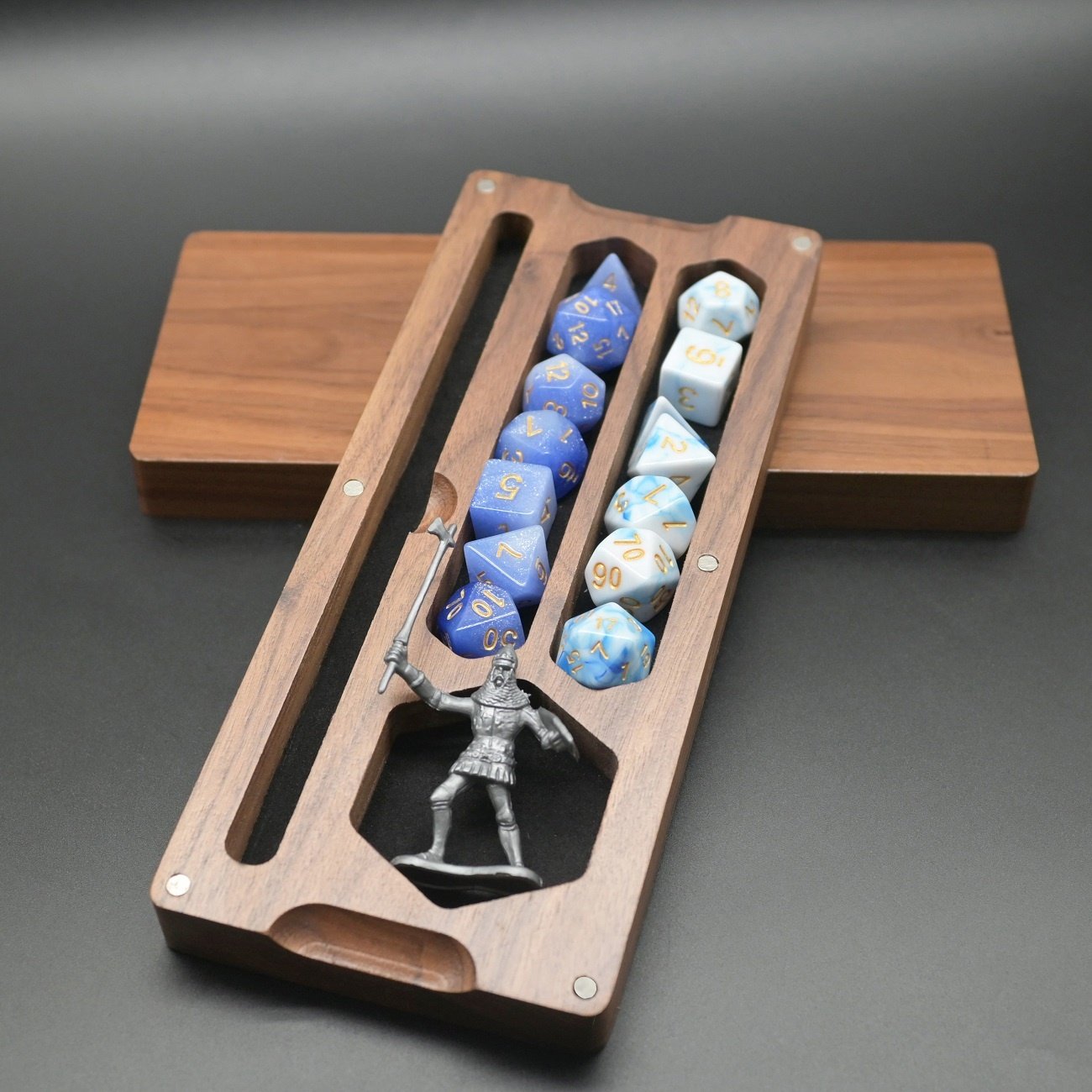 Customizable LOGO Multifunction Rectangle Black Walnut Custom Wooden Dice Box with Magnetic Lid
