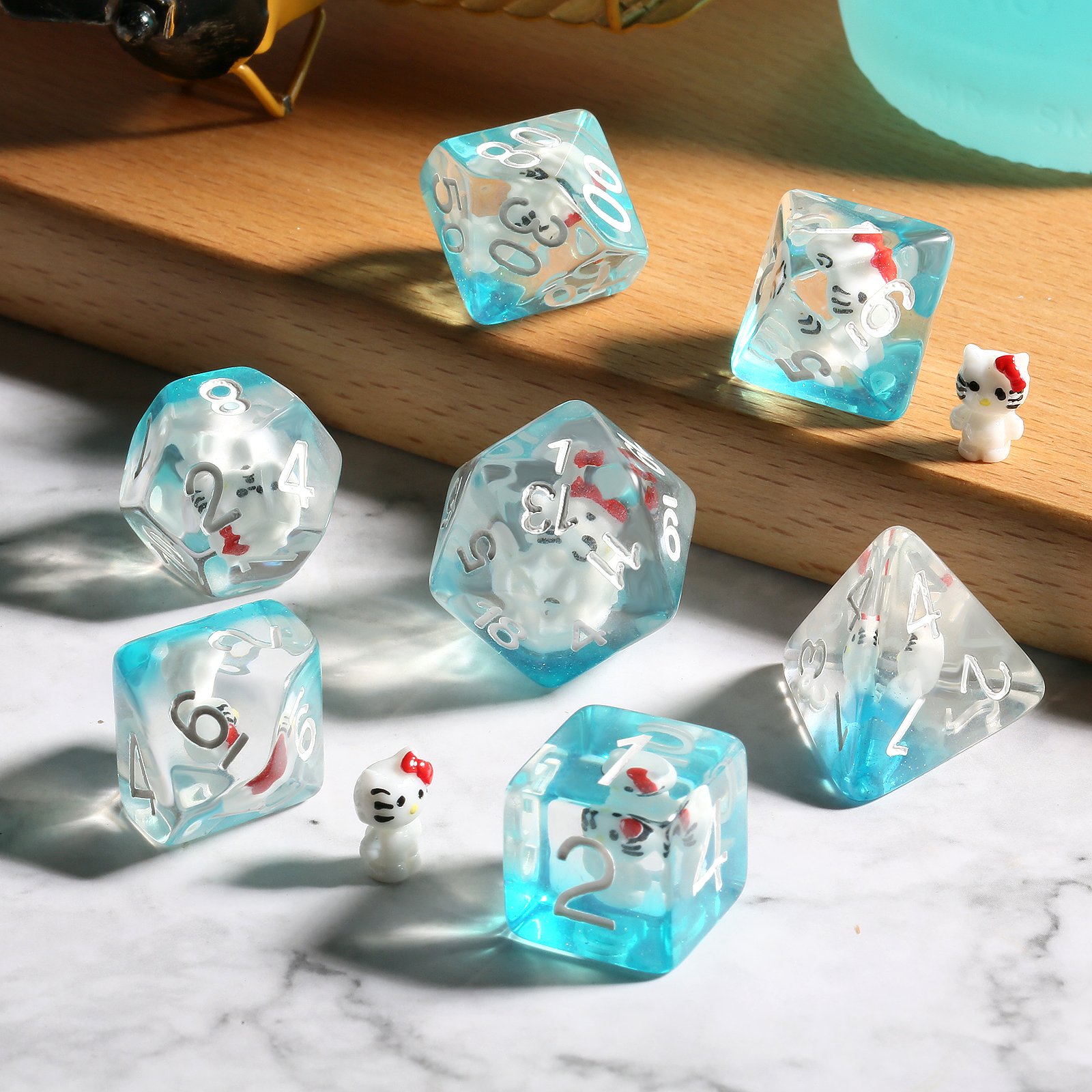 In Stock Custom Dice Set D&D Manufacturers RPG Resin Dice Dnd Playing Dice Game for Dungen and Dragon