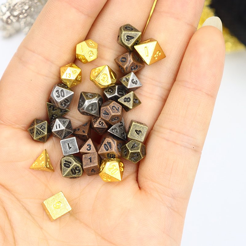 Custom 6mm Mini Polyhedral D20 & round Metal Dice Set 7pcs Soft Hand Feeling for D&D & RPG Dungeons Dragons Role Playing Games