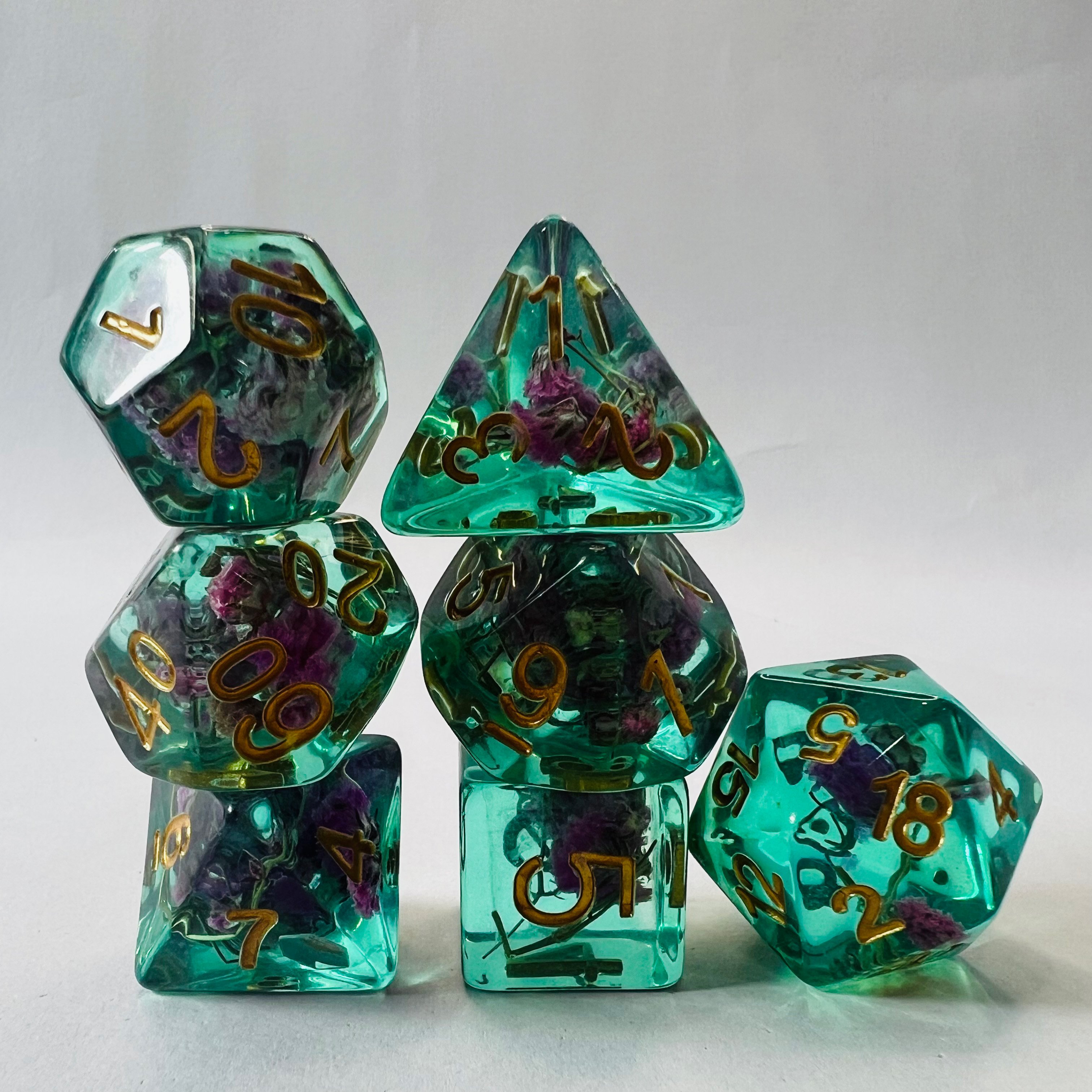7-Pcs Set Of Green Polyhedral D&D Rpg Transparent Plastic Dice Tubes With Custom Size Logo Round Corner Game Dice