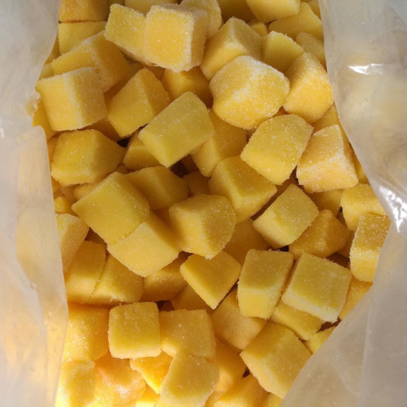 IQF Export wholesale thailand buyers price peeled fruit pulp frozen mango dice
